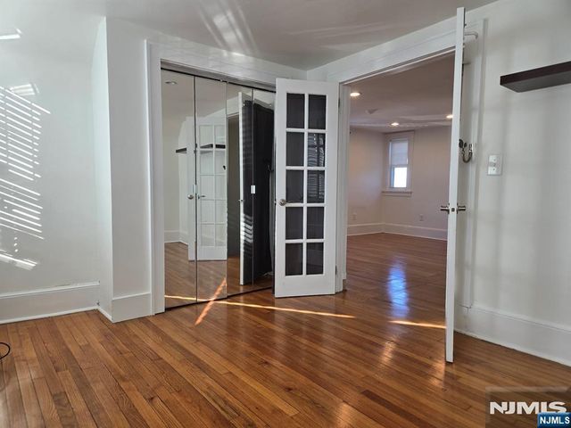 704 3rd Street, Lyndhurst, NJ 07071