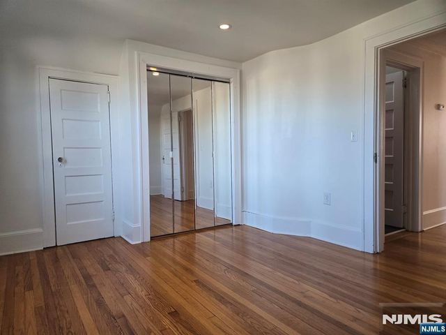 704 3rd Street, Lyndhurst, NJ 07071