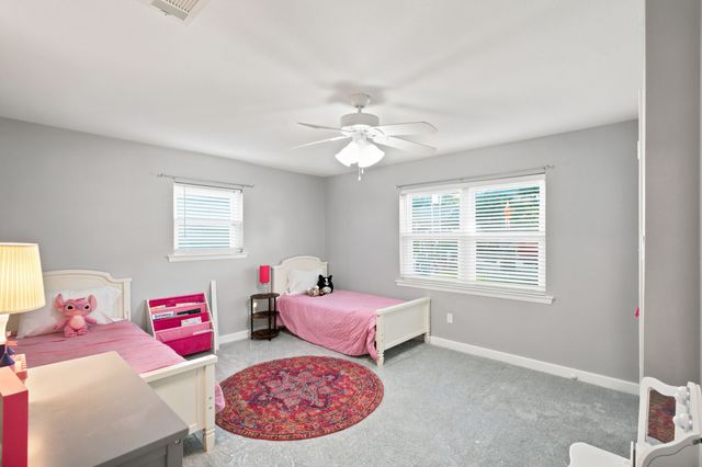 2116 Stonegate Drive N, Bedford, TX 76021