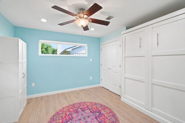 2116 Stonegate Drive N, Bedford, TX 76021