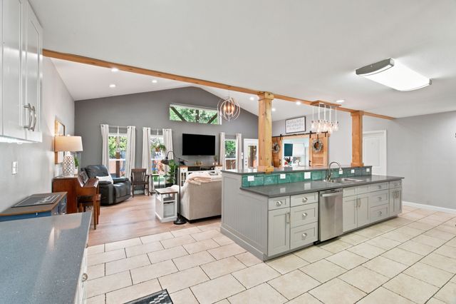 2116 Stonegate Drive N, Bedford, TX 76021