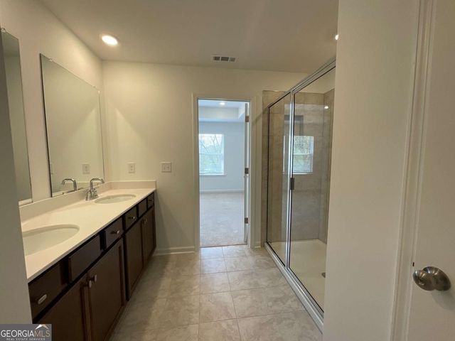 5716 Schelton Place SE, Mableton, GA 30126