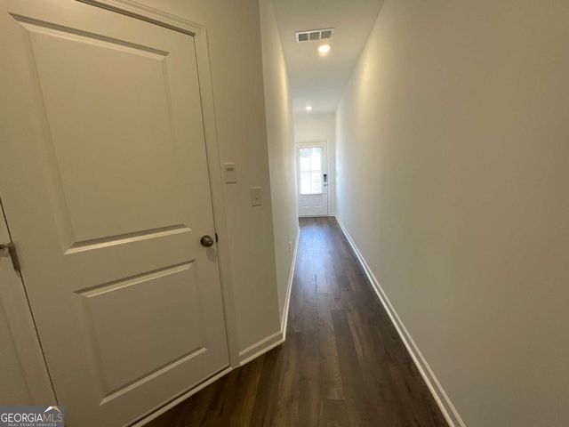 5716 Schelton Place SE, Mableton, GA 30126