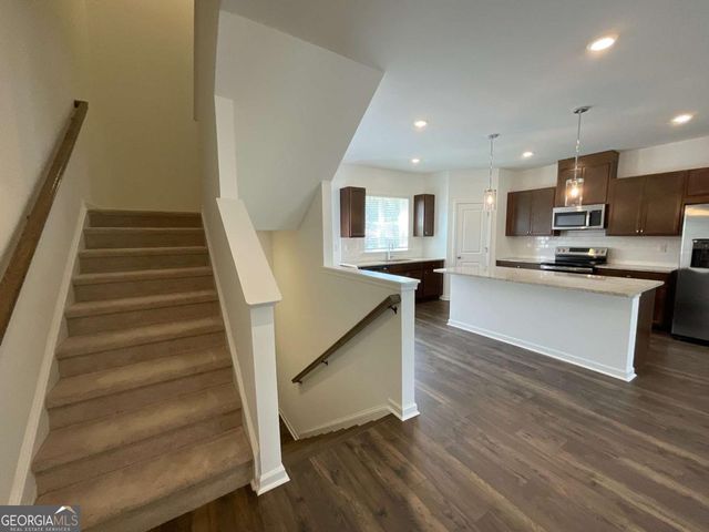 5716 Schelton Place SE, Mableton, GA 30126