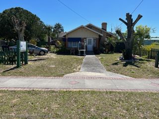 927 W Main Street, Avon Park, FL 33825