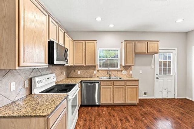 13396 Teel Road, Montgomery, TX 77356