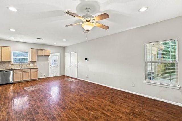 13396 Teel Road, Montgomery, TX 77356