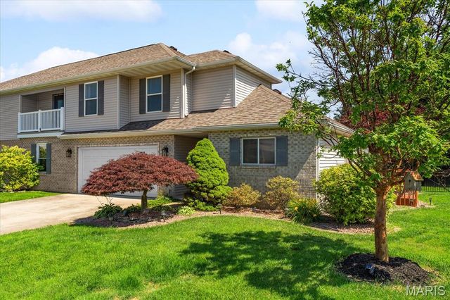 1908 Galway Drive, Belleville, IL 62221