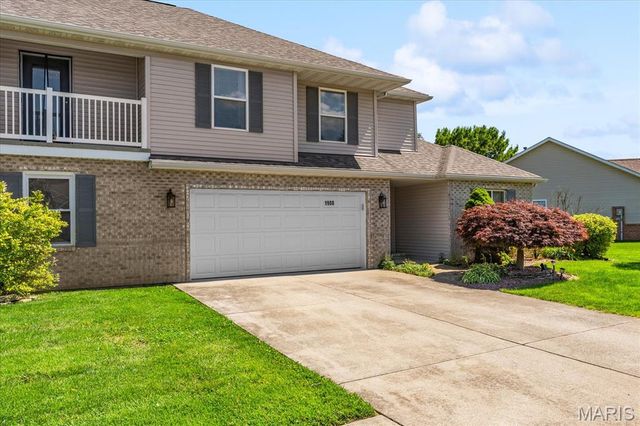 1908 Galway Drive, Belleville, IL 62221