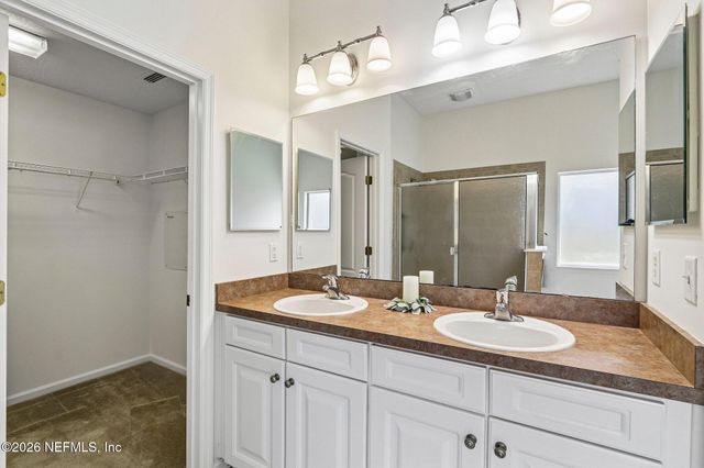 1788 HOLLOW GLEN Drive, Middleburg, FL 32068