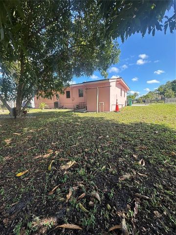 3501 NW 171st Ter, Miami Gardens, FL 33056