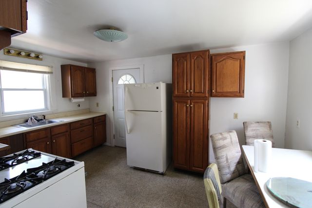 940 S Washington Avenue, Kankakee, IL 60901