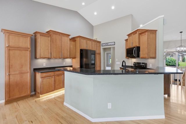 3017 Craig Lane, Sun Prairie, WI 53590