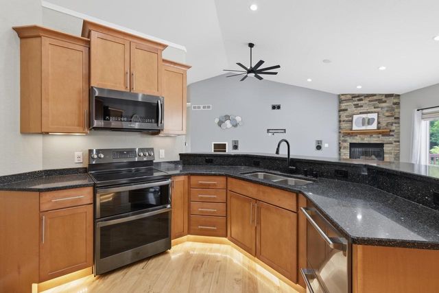 3017 Craig Lane, Sun Prairie, WI 53590