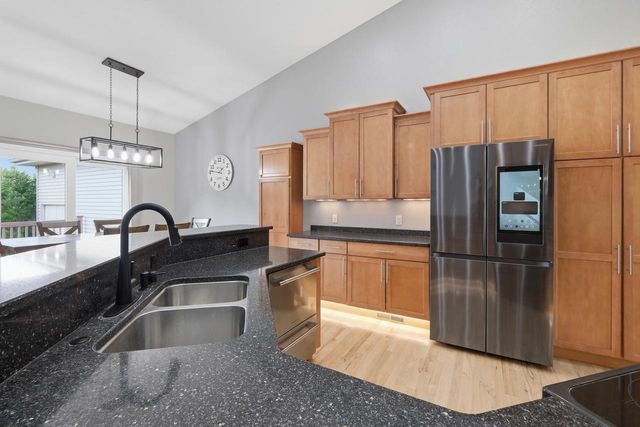 3017 Craig Lane, Sun Prairie, WI 53590