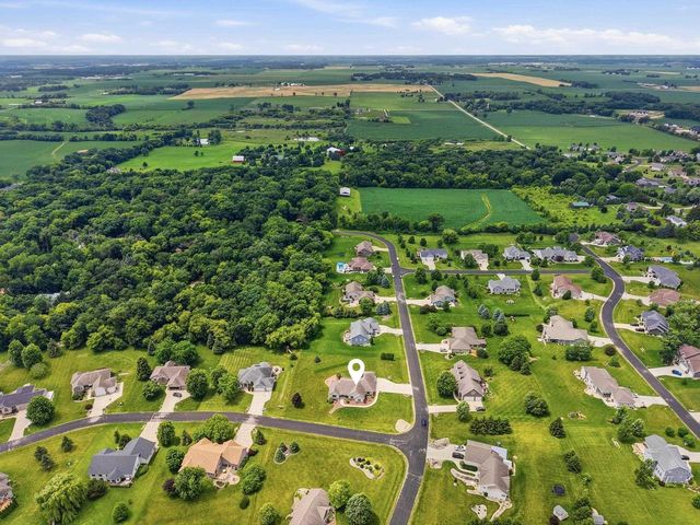 3017 Craig Lane, Sun Prairie, WI 53590