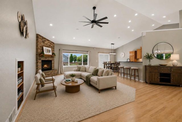 3017 Craig Lane, Sun Prairie, WI 53590