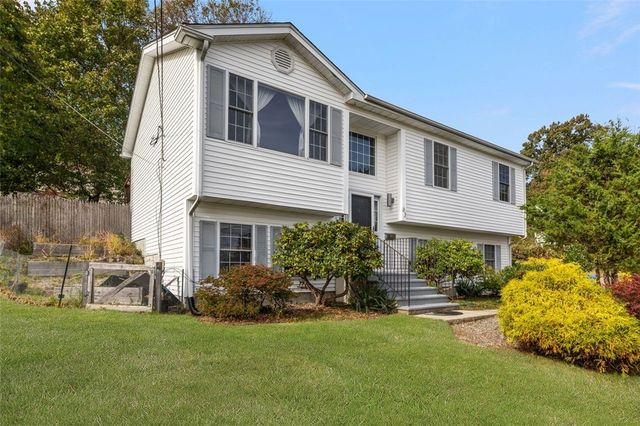 63 Woodside Street, Cranston, RI 02920