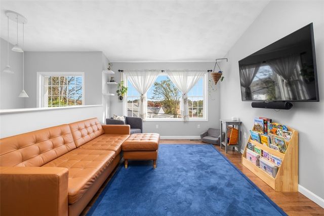 63 Woodside Street, Cranston, RI 02920