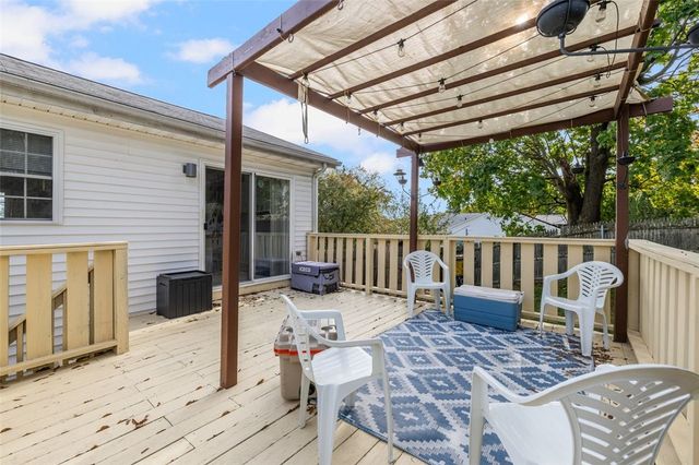 63 Woodside Street, Cranston, RI 02920