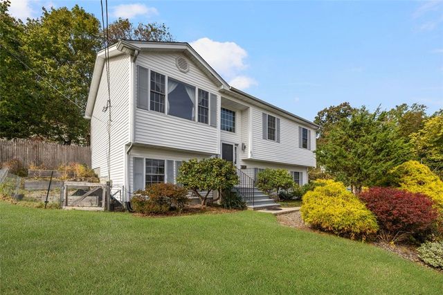 63 Woodside Street, Cranston, RI 02920