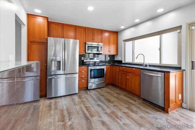 13423 Floral Ave, Poway, CA 92064