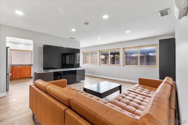 13423 Floral Ave, Poway, CA 92064