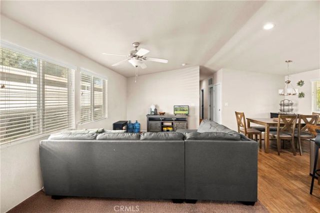 675 W Oakland G2, Hemet, CA 92543