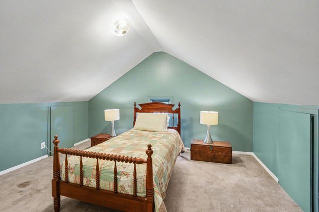 560 State Street, Holland, MI 49423