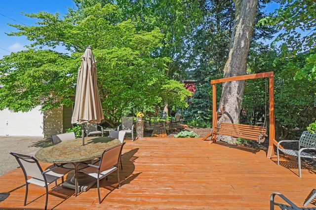 560 State Street, Holland, MI 49423