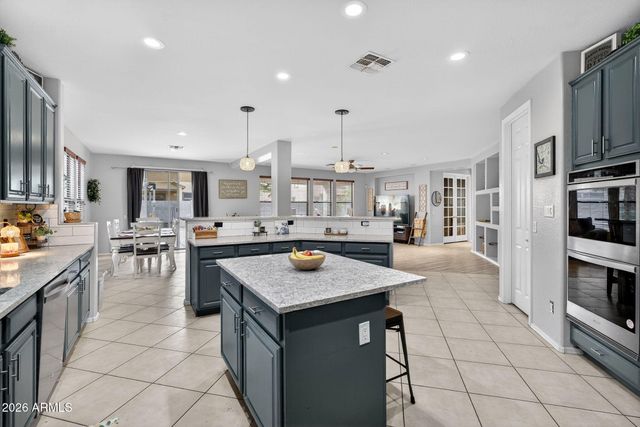 25830 N SANDSTONE Way, Surprise, AZ 85387