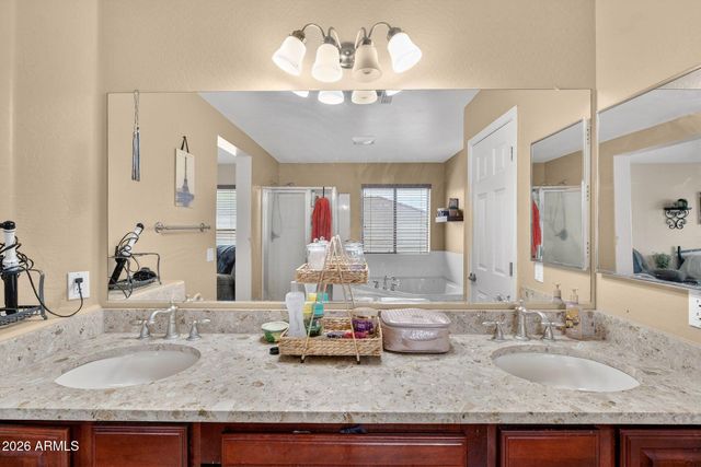 25830 N SANDSTONE Way, Surprise, AZ 85387