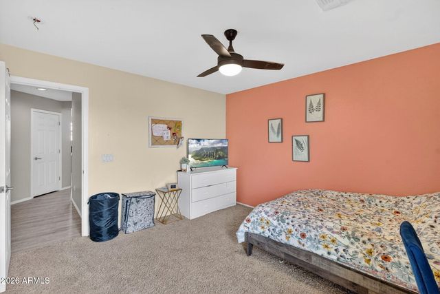 25830 N SANDSTONE Way, Surprise, AZ 85387