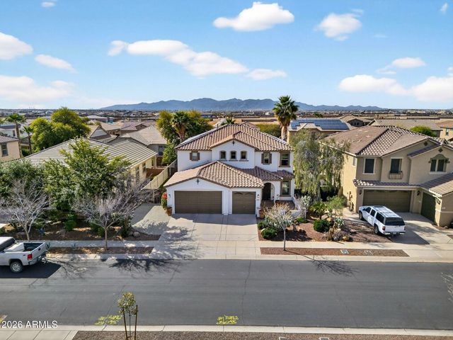 25830 N SANDSTONE Way, Surprise, AZ 85387