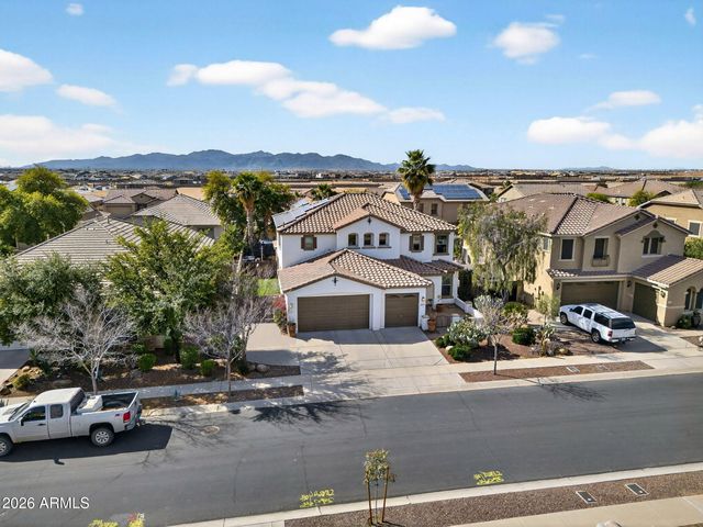 25830 N SANDSTONE Way, Surprise, AZ 85387