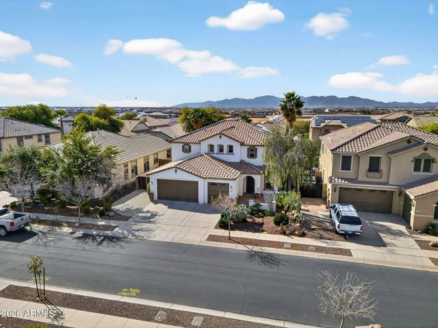 25830 N SANDSTONE Way, Surprise, AZ 85387