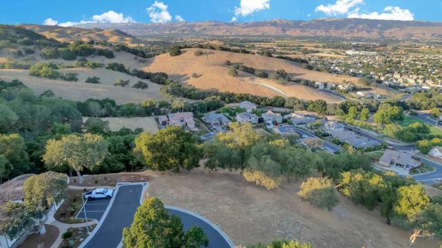 9250 Mahogany, Gilroy, CA 95020