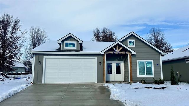 5024 Cedar Grove Way, Lawrence, KS 66049