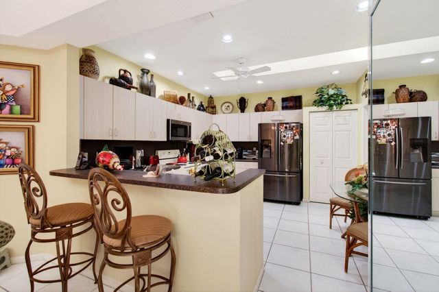 12527 Crystal Pointe Drive C, Boynton Beach, FL 33437