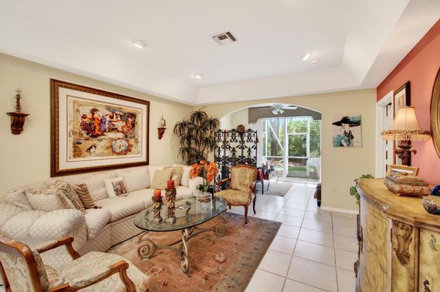 12527 Crystal Pointe Drive C, Boynton Beach, FL 33437