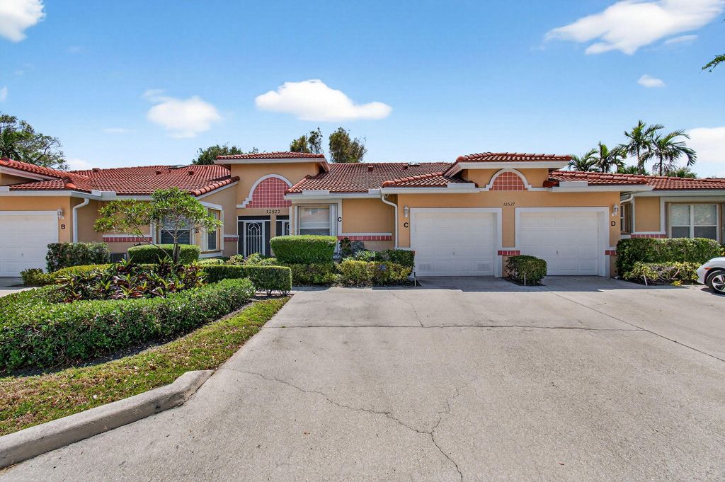 12527 Crystal Pointe Drive C, Boynton Beach, FL 33437