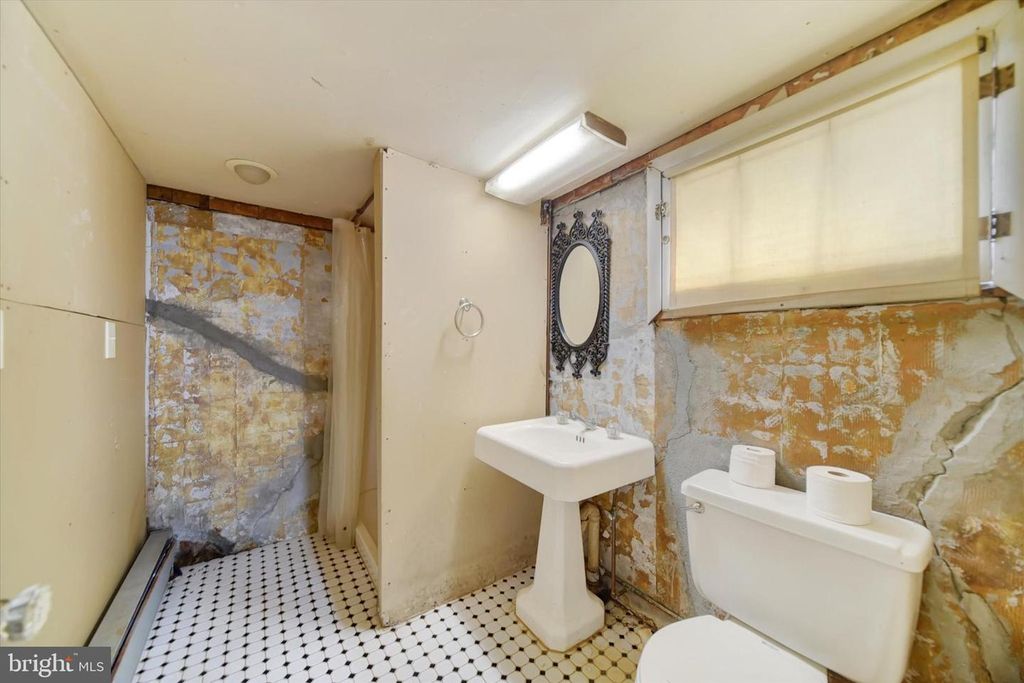 Image 31 of property listing at 3020 TAYLOR, Baltimore, MD 21234