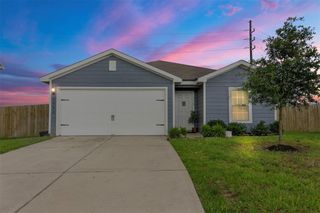 5502 Sapphire Lagoon Road, Baytown, TX 77523