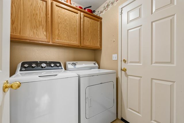 2027 Tennalinde Ln, Stockton, CA 95210