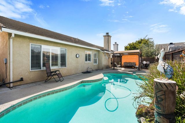 2027 Tennalinde Ln, Stockton, CA 95210