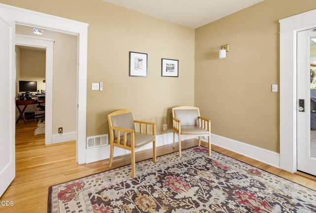 307 N Main Street, Ashland, OR 97520