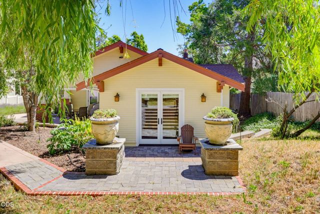 307 N Main Street, Ashland, OR 97520