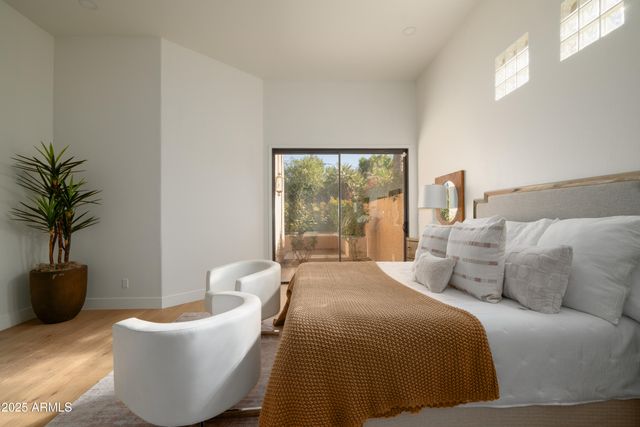 8100 E CAMELBACK Road 175, Scottsdale, AZ 85251