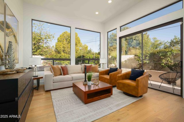 8100 E CAMELBACK Road 175, Scottsdale, AZ 85251