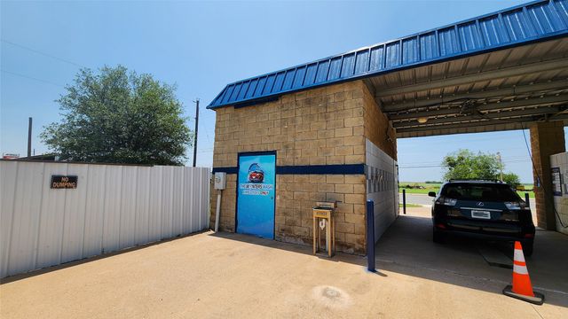 922 Main Street, Winters, TX 79530